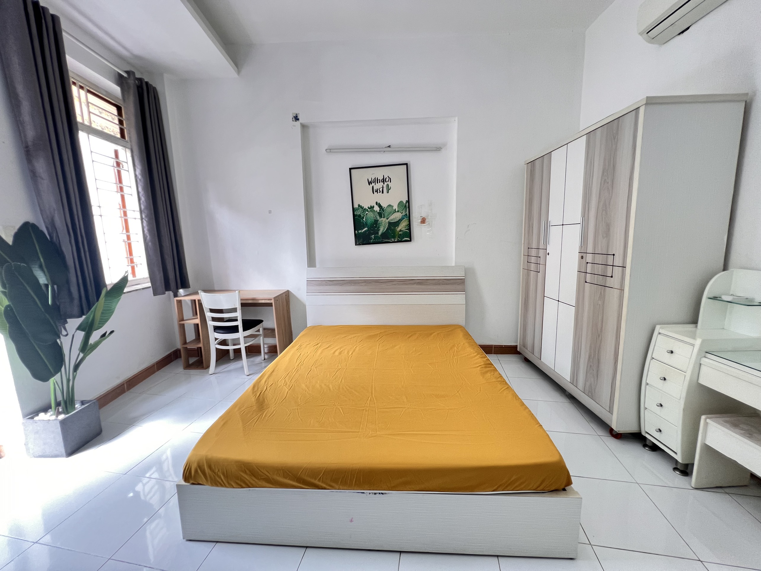 TÒA NHÀ 656/40 CÁCH MẠNG THÁNG TÁM P.11 QUẬN 3